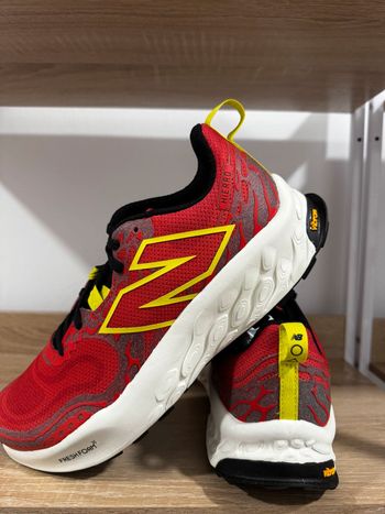 New Balance Fresh Foam X Hierro v8 Running Shoes d'occasion