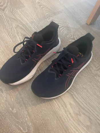 Asics Gel-Nimbus 25 bike d'occasion — image 2 sur 5