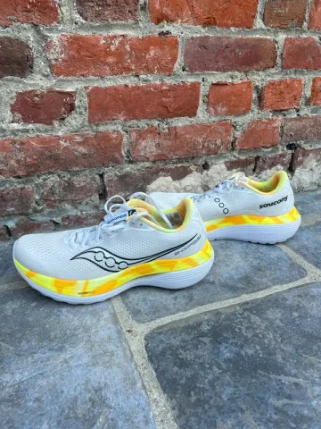 Used Saucony Endorphin Trainer Running Shoes