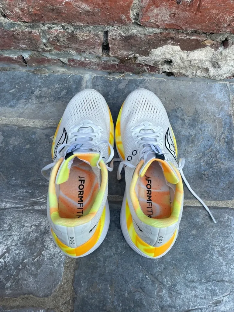 Gebrauchtes Saucony Endorphin Trainer bike — Bild 3 von 4