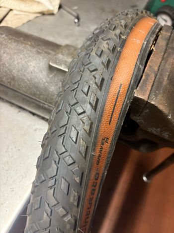 Pirelli Cinturato Gravel M 2026 Tyres & Tubes d'occasion