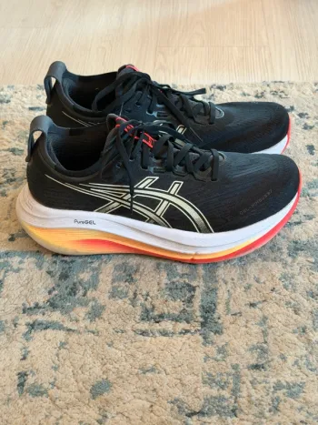 Używany Asics Gel-Nimbus 27 bike — zdjęcie 3 z 9