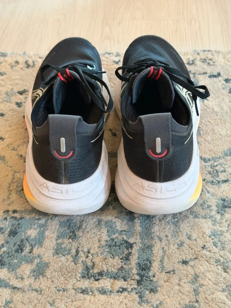 Używany Asics Gel-Nimbus 27 bike — zdjęcie 4 z 9