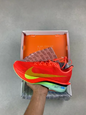 Używany Nike Vaporfly 4 Next% Running Shoes