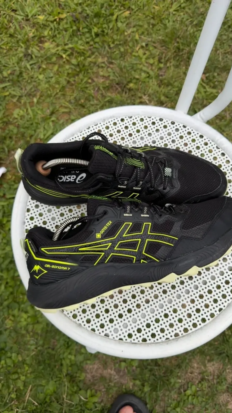 Käytetty Asics Gel-Sonoma 7 Gore-tex bike — kuva 12 / 13