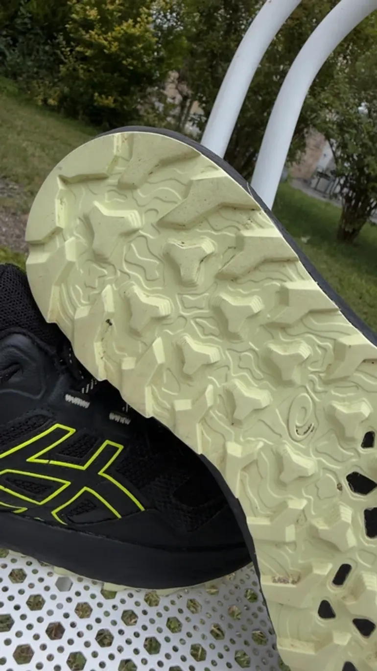 Käytetty Asics Gel-Sonoma 7 Gore-tex bike — kuva 10 / 13