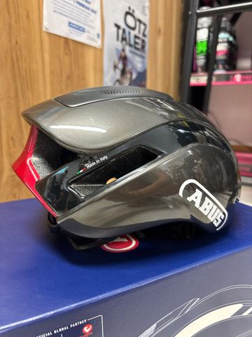 Used ABUS GameChanger 2.0 Helmet 2025 Cycling Accessories