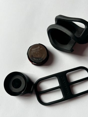 Used Garmin Speed Sensor 2022 bike — image 2 of 5
