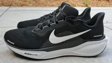 Used Pegasus 41 Running Shoes