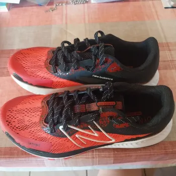 Käytetty New Balance Sportschuh Größe 42 bike — kuva 2 / 4