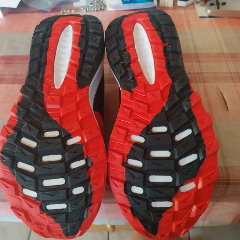 Käytetty New Balance Sportschuh Größe 42 bike — kuva 4 / 4