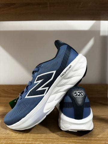 Used New Balance Fresh Foam 520v9 Running Shoes