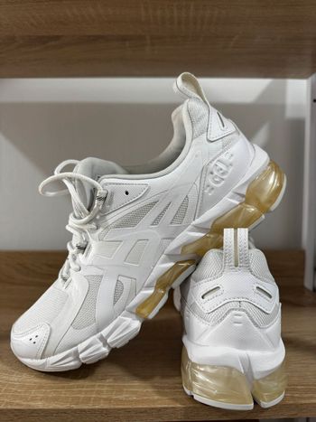 Używany Asics Gel-Quantum 180 Running Shoes