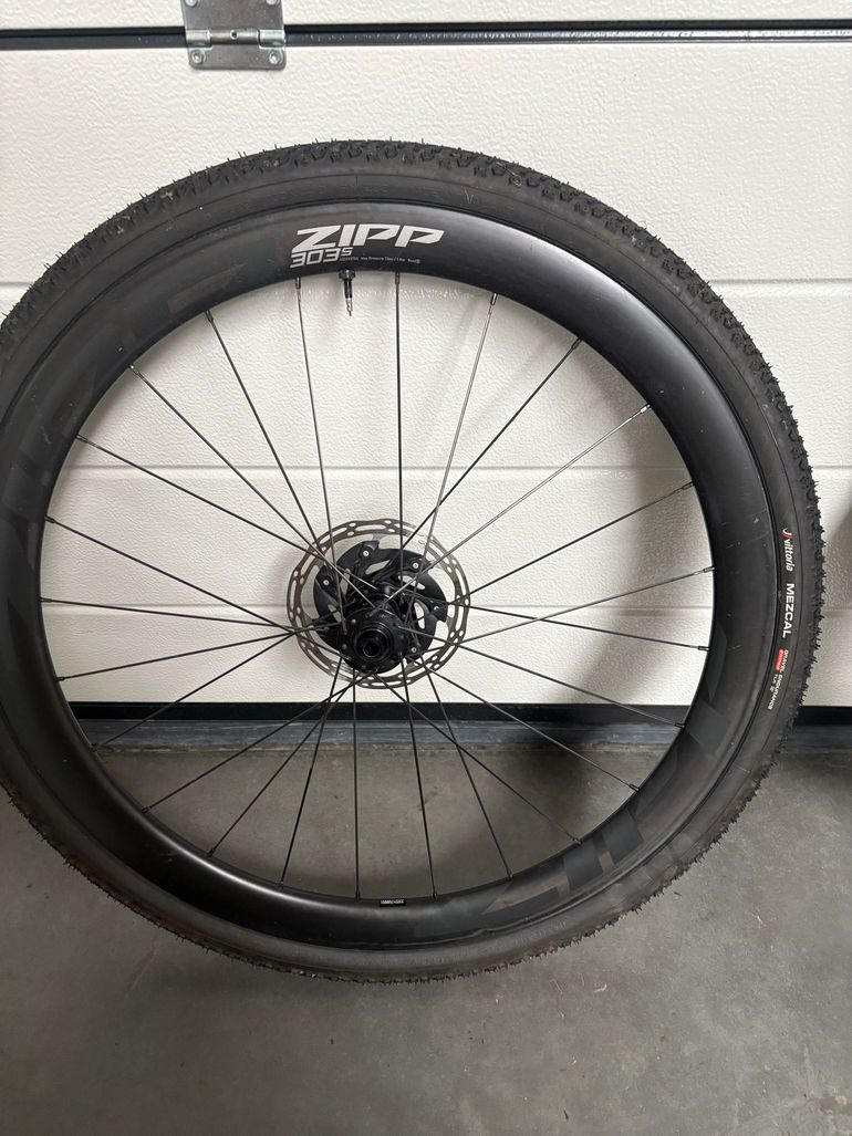 Gebrauchtes Zipp 303 Wheel 2024 bike — Bild 3 von 4
