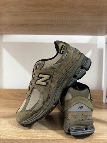 Używany New Balance 2002R Cordura Running Shoes