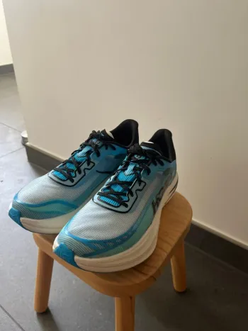 Hoka Cielo X1 2.0 bike usato — immagine 3 di 8