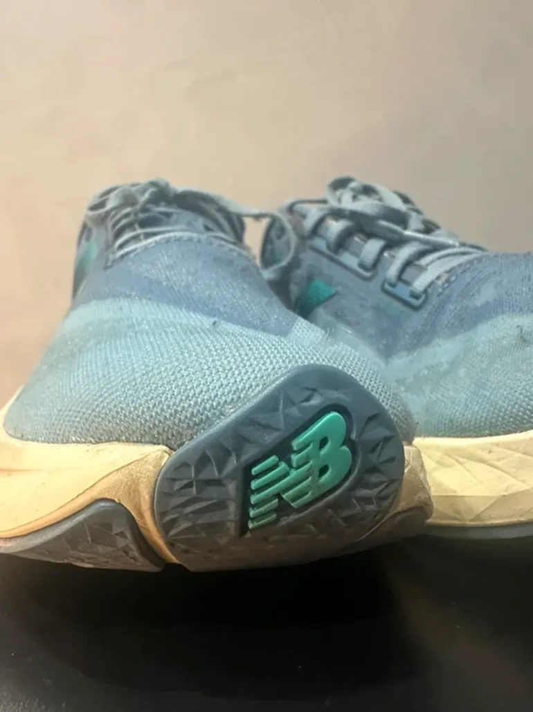 Käytetty New Balance FuelCell Rebel v4 bike — kuva 6 / 9