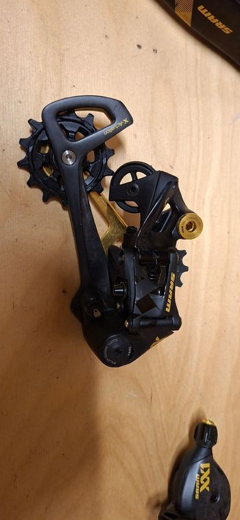 Sram XX1 Eagle Rear Derailleur + Shifter Drivetrain & Pedals usato
