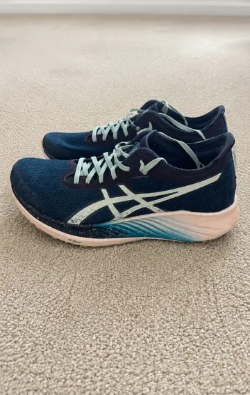 Gebrauchtes Lightweight Magic Speed Running Shoes