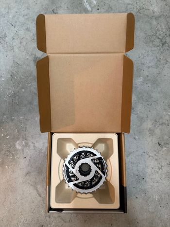 Sram Red AXS 10-30T 12 SPD 2026 Drivetrain & Pedals d'occasion