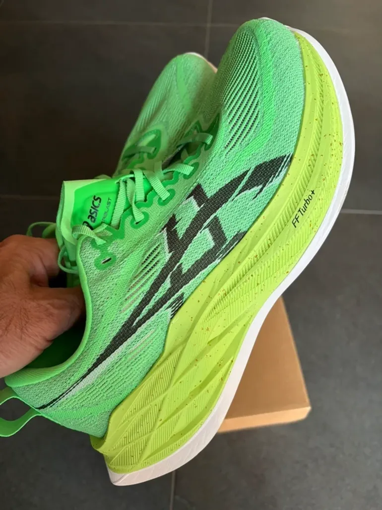 Asics Superblast 2 bike d'occasion — image 4 sur 7