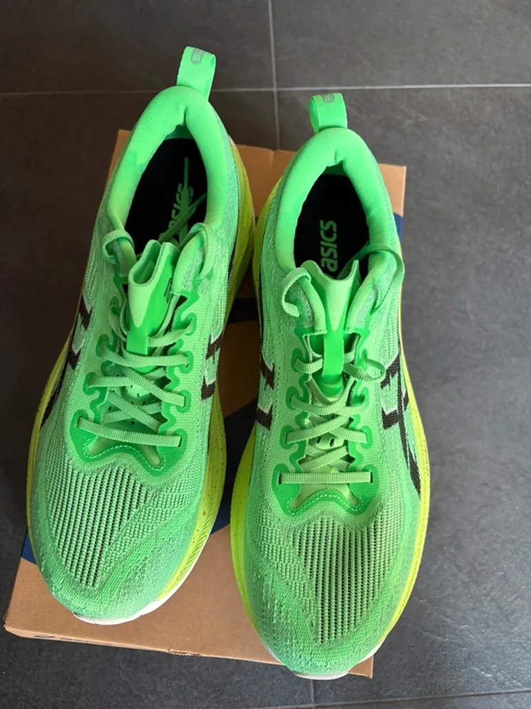 Asics Superblast 2 bike d'occasion — image 2 sur 7