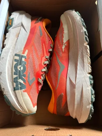 Used Hoka Mafate X bike — image 3 of 9