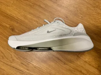 Używany Element Nike Versair Running Shoes