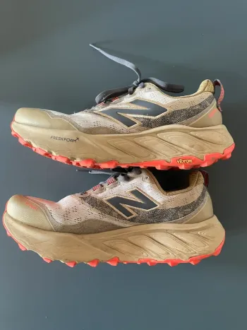 Gebrauchtes New Balance Hierro V9 bike — Bild 3 von 7
