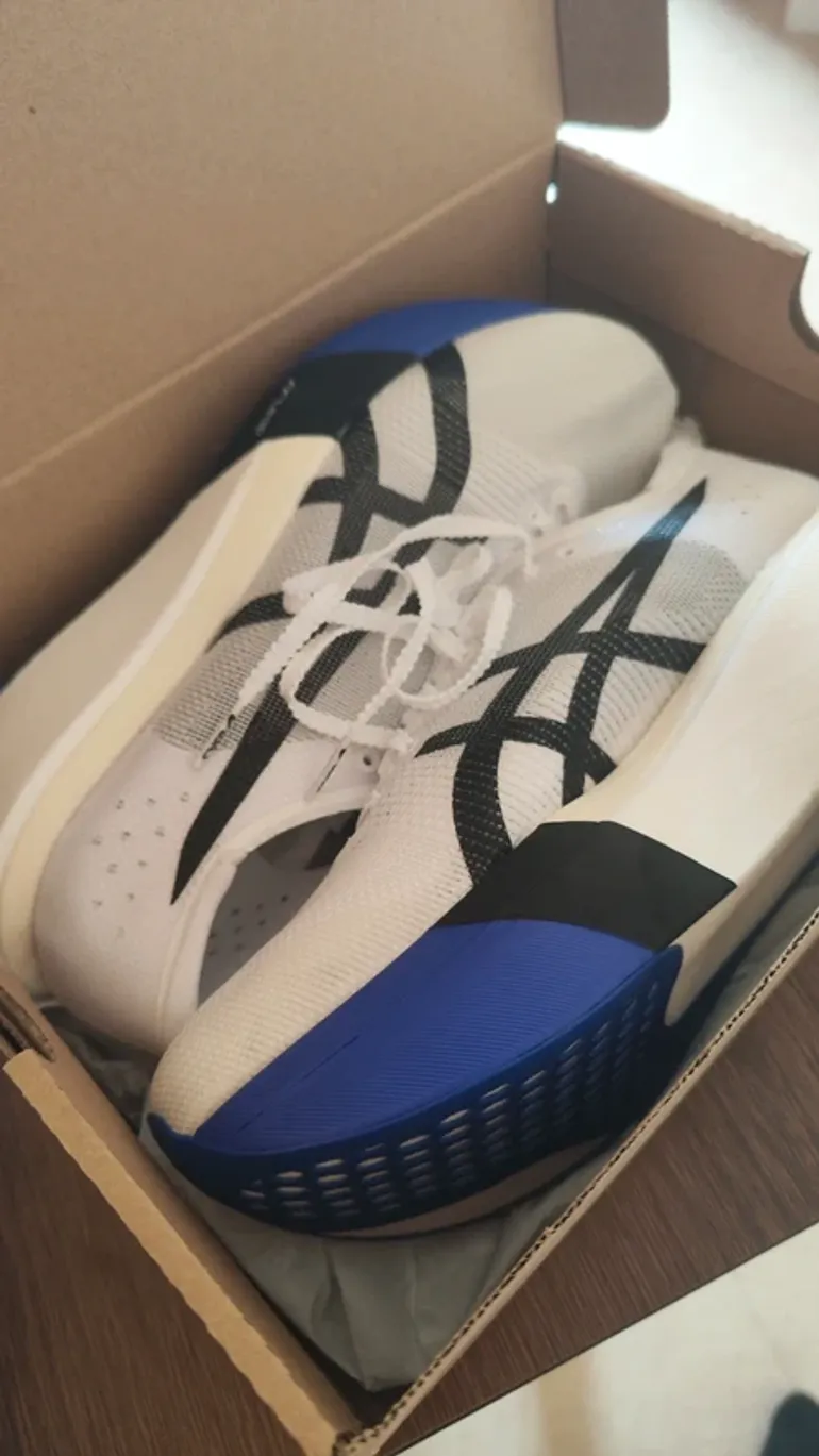 Used Asics Metaspeed Sky Tokyo bike — image 2 of 9