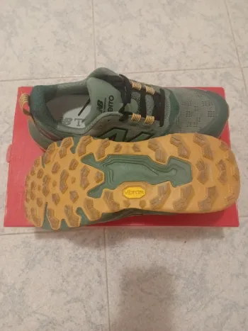Used New Balance Hierro bike — image 3 of 6