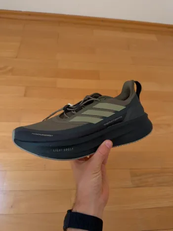 Używany Continental Ultraboost 5 H.Koumori Running Shoes