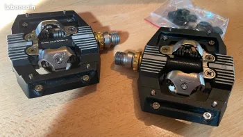 Shimano Saint PD-M821 2025 Drivetrain & Pedals d'occasion