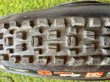 Maxxis Assegai bike usato — immagine 5 di 5