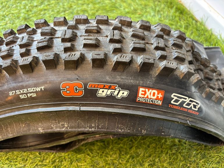 Maxxis Assegai bike usato — immagine 4 di 5