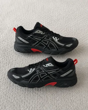 Używany Inspired Gel-Venture 6 Running Shoes
