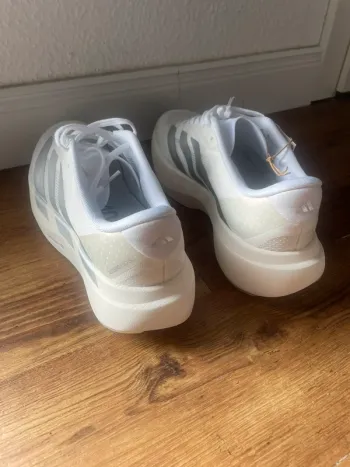 Used Adidas Adizero bike — image 3 of 5
