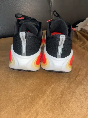 Używany Nike Vomero Plus bike — zdjęcie 2 z 6