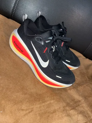 Used Nike Vomero Plus Running Shoes