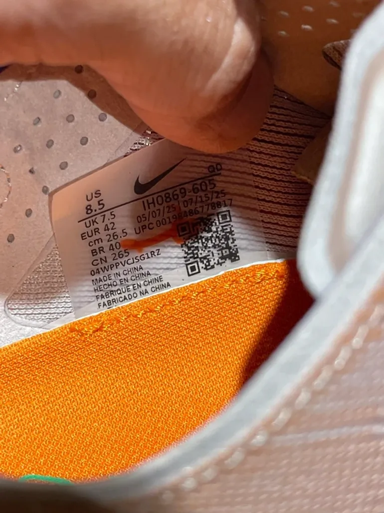 Used Nike Zoom X Vaporfly Next% 4 Eliud Kipchoge bike — image 7 of 9