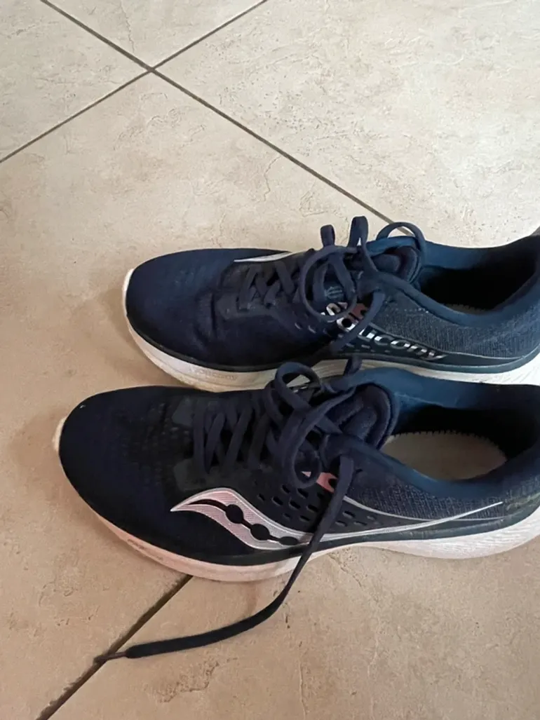 Used Saucony Ride 17 bike — image 3 of 3