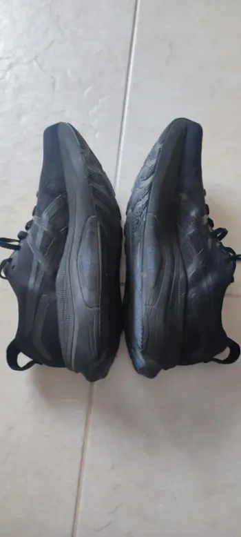 Used Asics Gel Kayano 32 bike — image 4 of 6