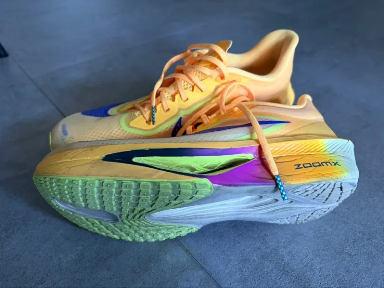 Nike Zoom Fly 6 bike usato — immagine 3 di 6
