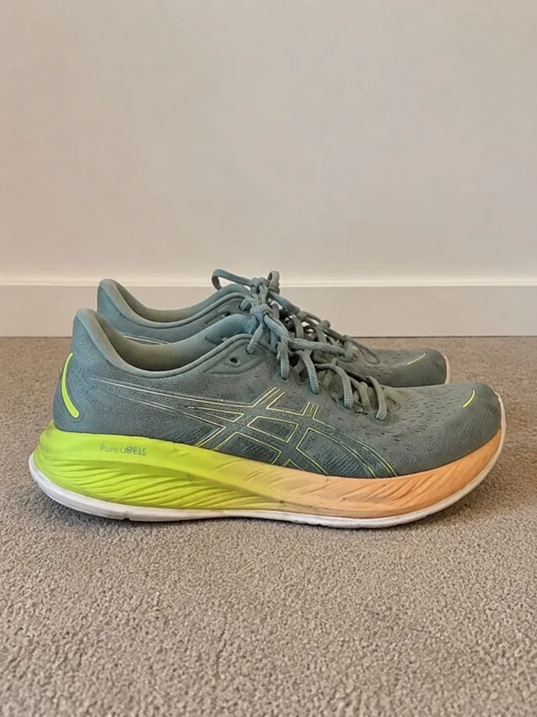 Asics Gel Cumulus 26 Paris bike d'occasion — image 2 sur 5