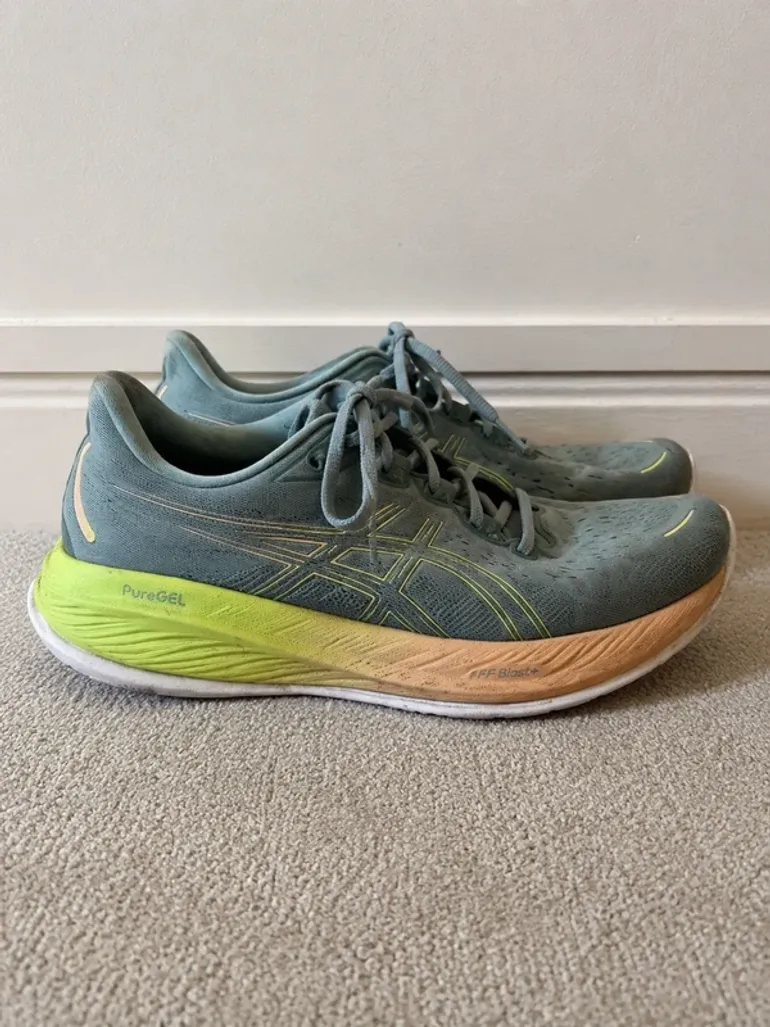 Asics Gel Cumulus 26 Paris bike d'occasion — image 3 sur 5