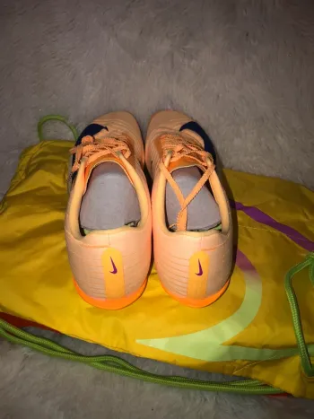Tweedehands Nike Air Zoom Maxfly 2 bike — afbeelding 3 van 9