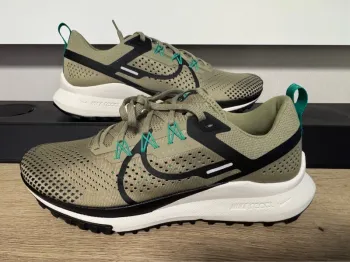 Used Pegasus React Trail 4 Running Shoes
