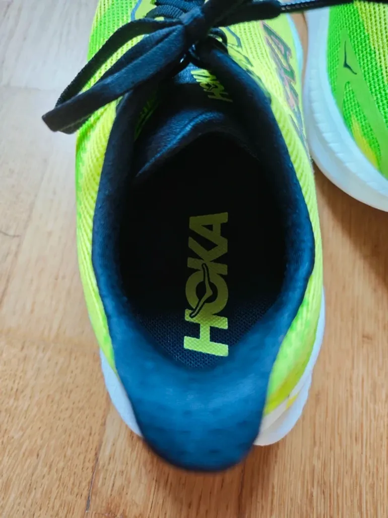 Used Hoka Laufschuhe bike — image 4 of 4