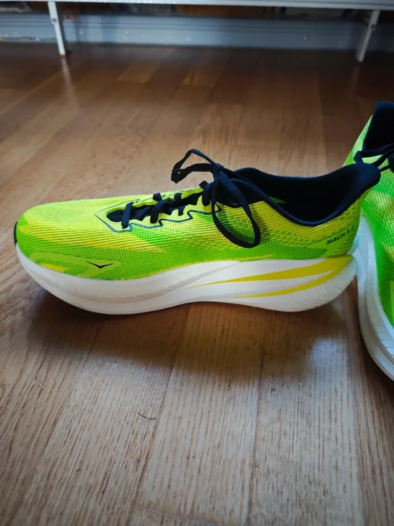 Used Hoka Laufschuhe bike — image 2 of 4