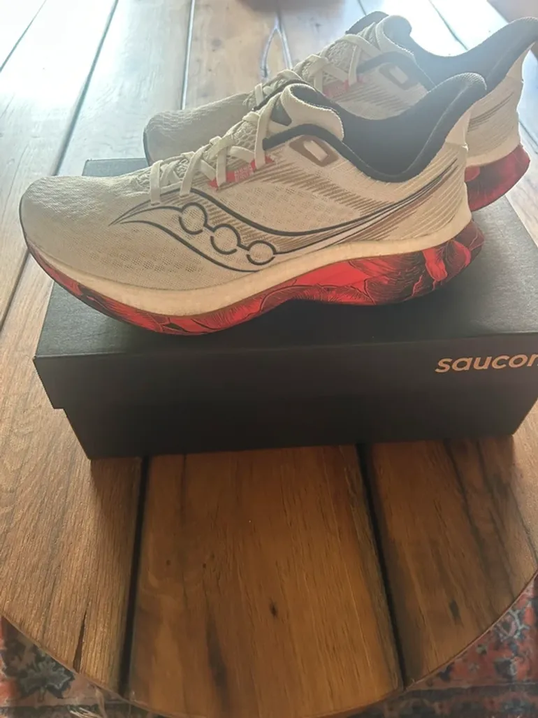 Saucony Endorphin Speed 5 bike usato — immagine 2 di 4